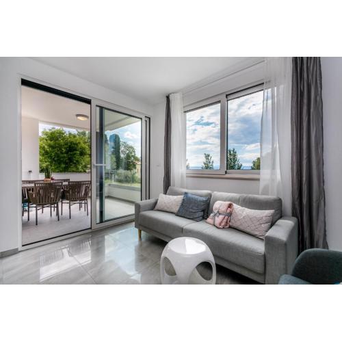 2A partment Rukavina
