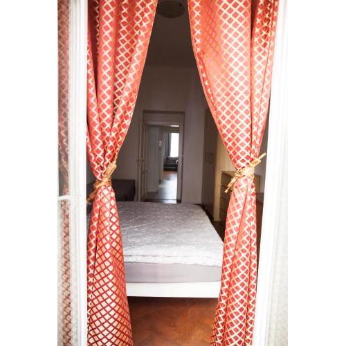 2B Pechackova family apartment with balcony by the river