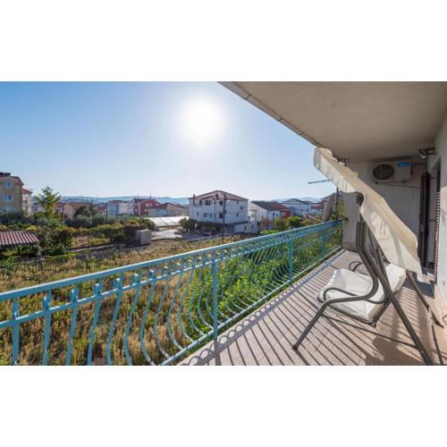 3 Bedroom Amazing Apartment In Trogir