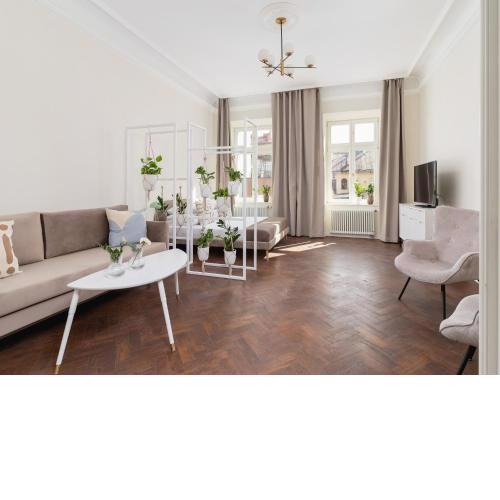 3 bedroom apartment - Rejtana 10
