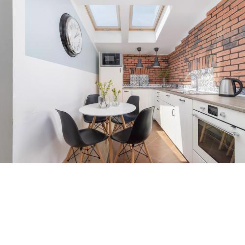 3-Bedroom apartment in the centre - Old Town
