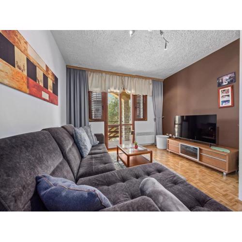 3 bedroom apartment with stunning views
