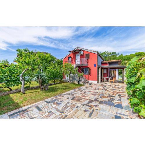 3 Bedroom Gorgeous Home In Medulin