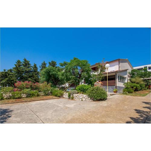 3 Bedroom Nice Home In Barbat Na Rabu