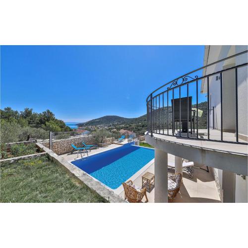 3 Bedroom Nice Home In Vinisce
