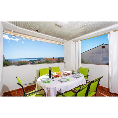 3 Bedroom Stunning Apartment In Krk
