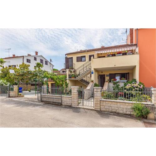 3 Bedroom Stunning Apartment In Rovinj