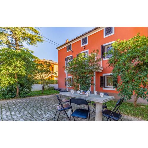 3 Bedroom Stunning Home In Sisan