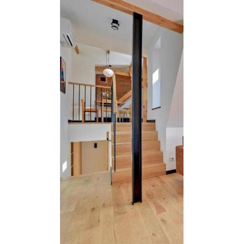 3-level apartment with a view of St Mary's Basilica by Downtown Apartments