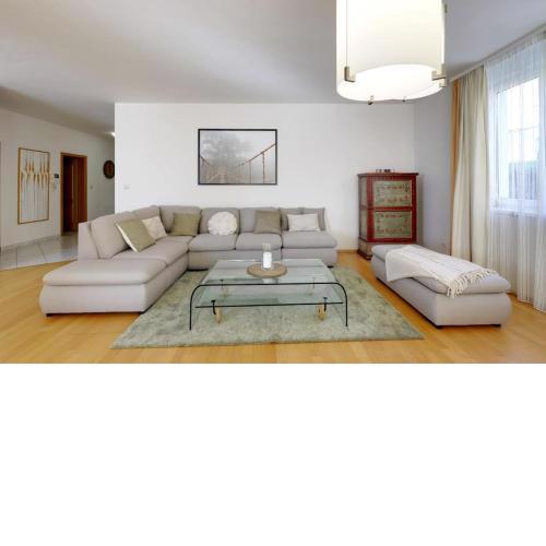 3min2centre - 2 BR, garage, view
