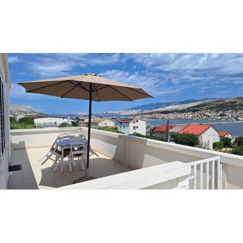 4 Adriatic Apartment Pag