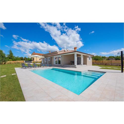 4 Bedroom Beautiful Home In Barban