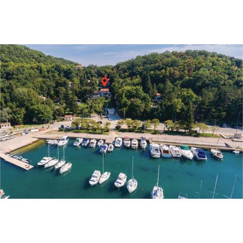 4 Bedroom Beautiful Home In Omisalj