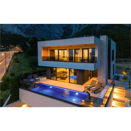 4 Bedroom Lovely Home In Bast