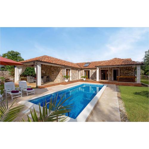 4 Bedroom Nice Home In Gostinjac