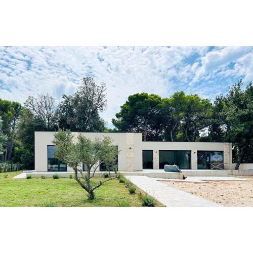 4 Bedroom Nice Home In Rovinj
