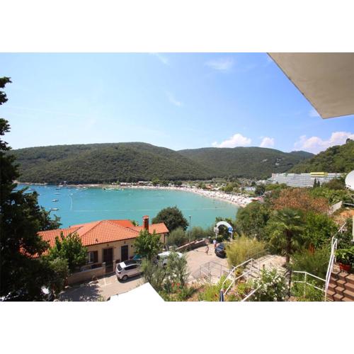 4 persons app with great sea view,AC,WiFi,399