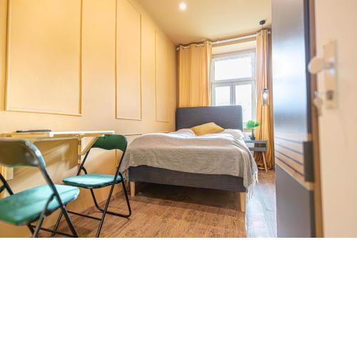 4BR Apartment for 9P, Centrally Located in Vienna