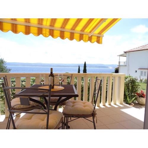 4pax Apartment ON THE BEACH with garden, sea view, terrace & parking - Ap A1