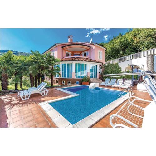 5 Bedroom Gorgeous Home In Opatija