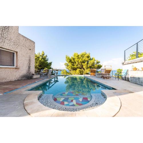 5 Bedroom Stunning Home In Zman