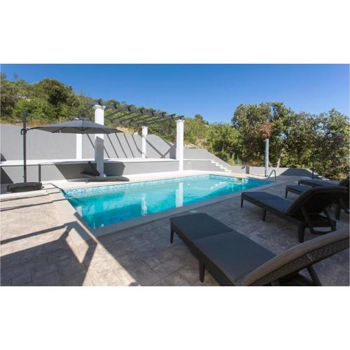 6 Bedroom Gorgeous Home In Dvornica