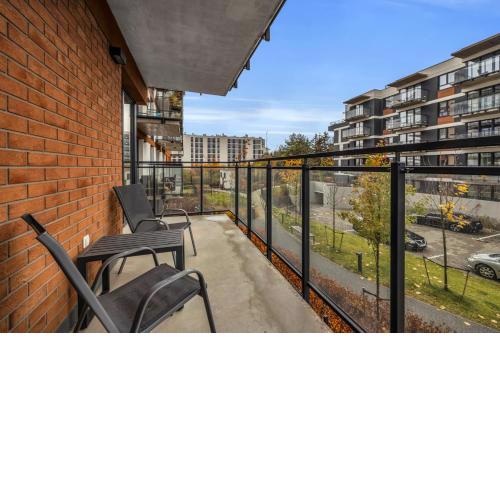 61m2 Włochy Apt - Parking, Gym, Balcony, Workspace - by Rentujemy