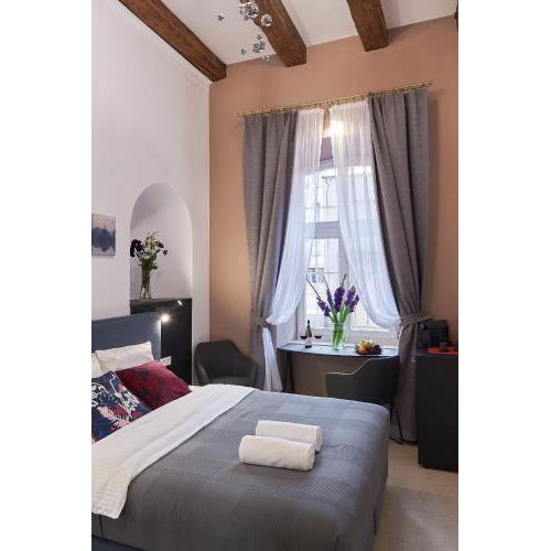 7 HEAVEN Elegant Rooms KRAKÓW Old Town