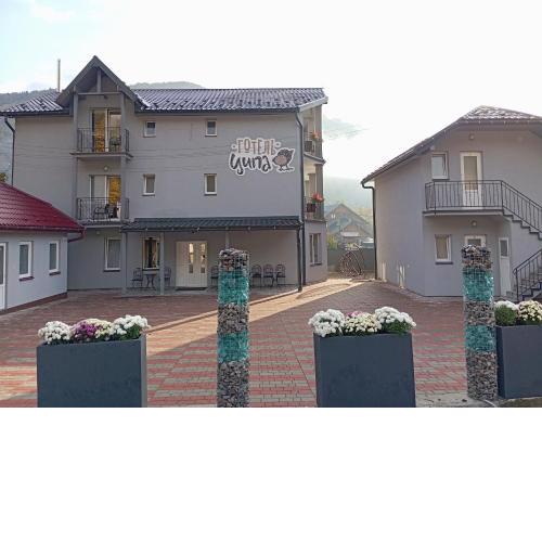 Готель Ципа