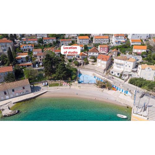 A2-apartment 50m from the beach with the sea view