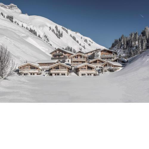 Aadla Walser-Chalets mit privater Sauna, Hotpot und Hotelservice