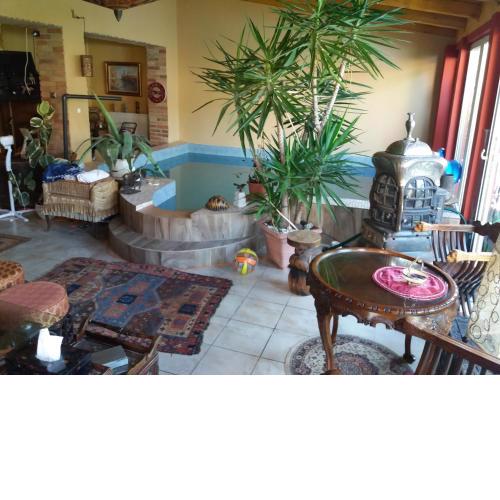 AB Holiday Home
