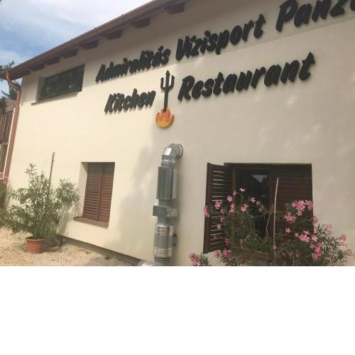 Admiralitás Kitchen and Restaurant