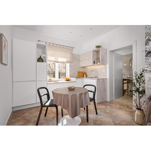 Adriatic apartment Nada with garden