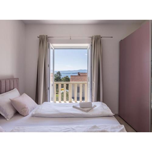 Adriatic Island Sea View Apartments