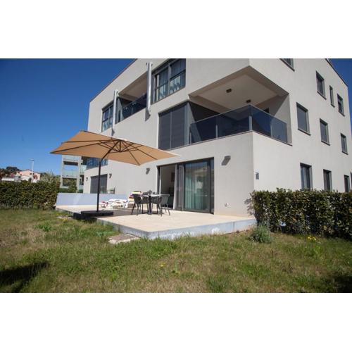 adriatic pearl apartment