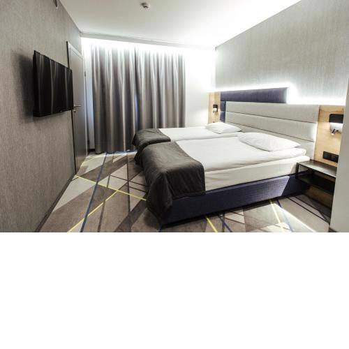 Air Hotel