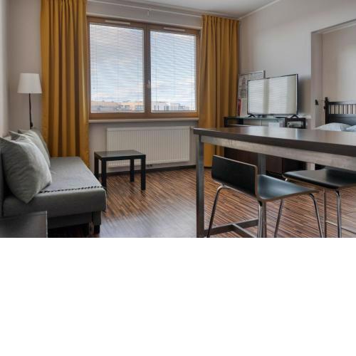 Airport Residence Amber