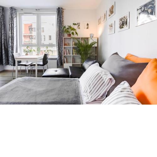 Airport Residence ORANGE