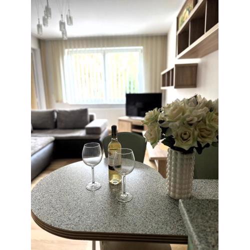 Al-Dom Apartamenty Obrońców Westerplatte , 100 m do plaży, przy latarni morskiej