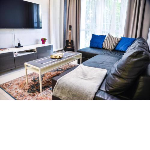 ALABAS - Modern Apartment in Historic Wrocław!