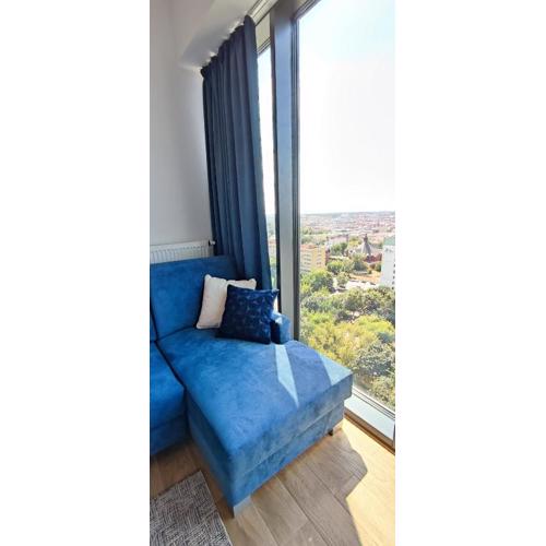 Aleda Hanza 14 floor, balkon