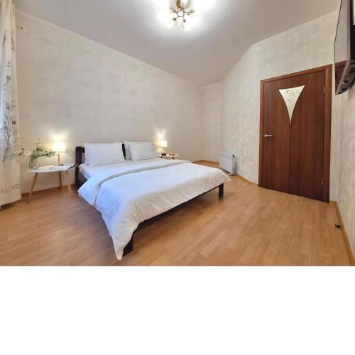 Однокімна квартира біля Каштанової Алеї у центрі Полтави Мережа AlexApartments Документи для відряджень Безконтатне заселення 24-7