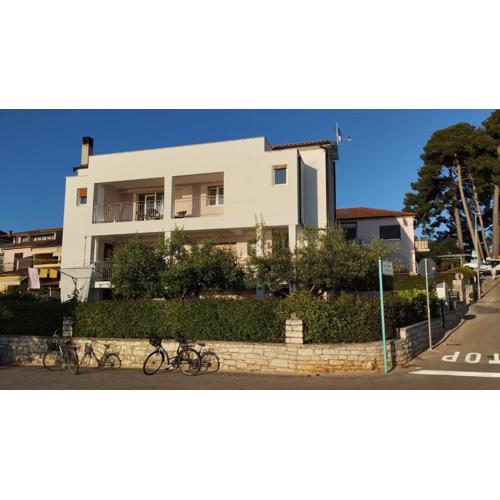 Alida Apartments & Room near the Sea