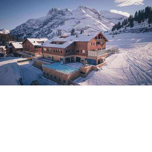 AlpenParks Hotel & Apartment Arlberg Warth mit Pool