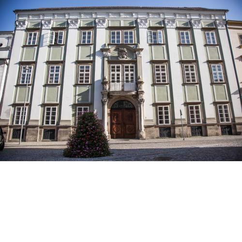 Althanský palác