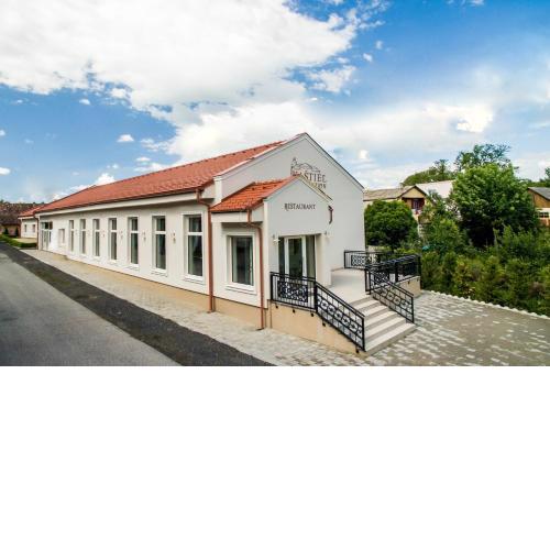 AM Kaštieľ Penzion
