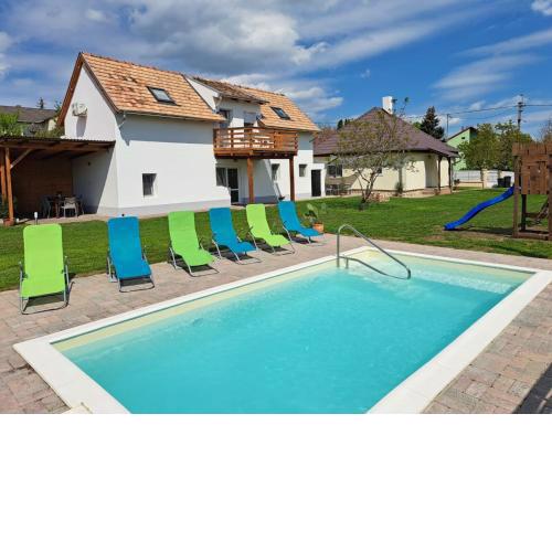 Amande House & Cottage