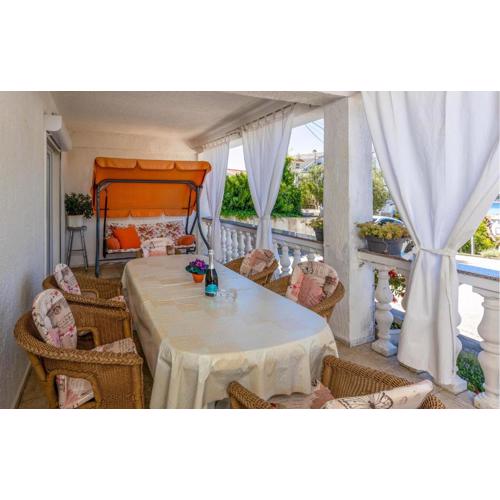 Amazing Apartment In Banjol With Wifi