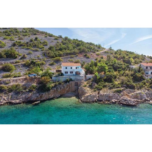 Amazing Apartment In Jablanac